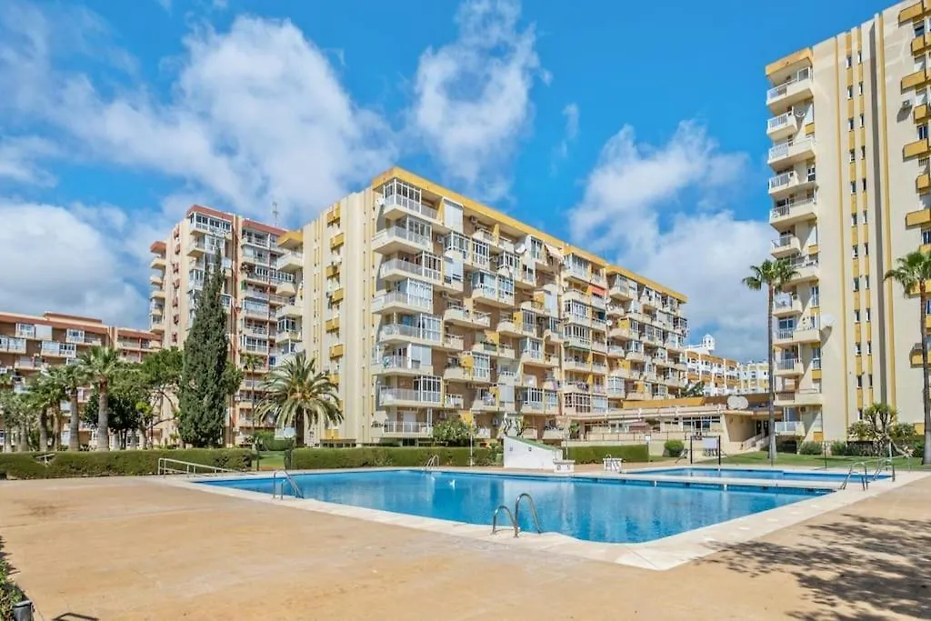 דירות Sea View In בנאלמדנה 0*,